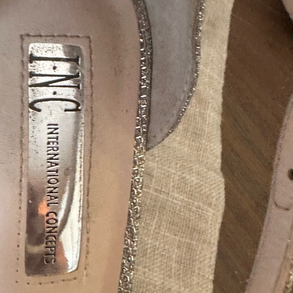 INC International Concepts Glittering Silver Heels - Picture 4 of 15